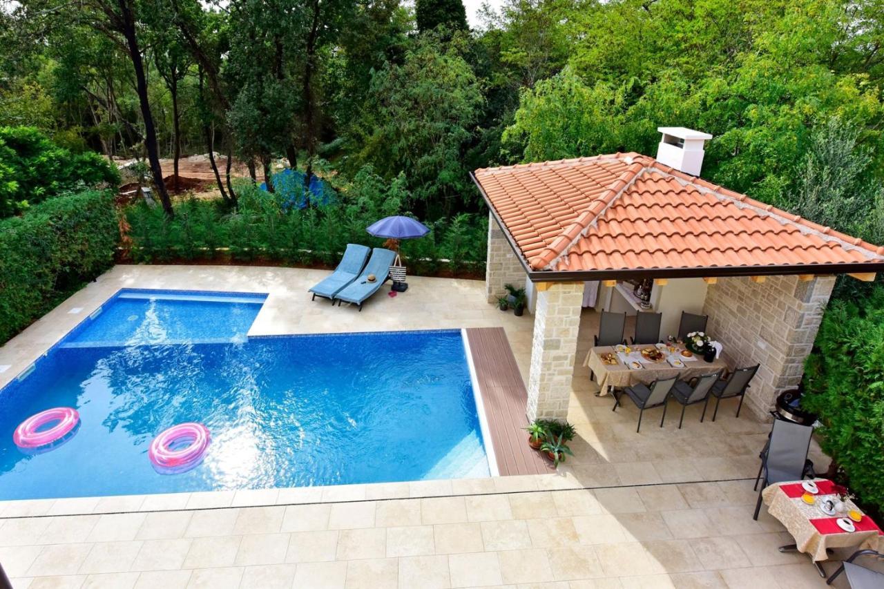 Apartments House Anna For Max 13 Persons In Porec, Pet Friendly Poreč Exterior foto